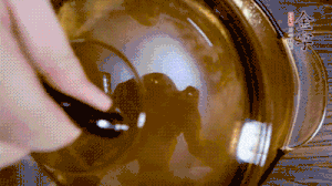 加山藥、毛豆再煮15分鐘。