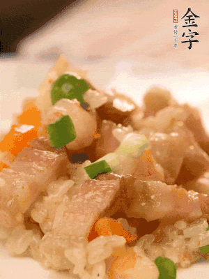 出鍋后撒點蔥花更香。